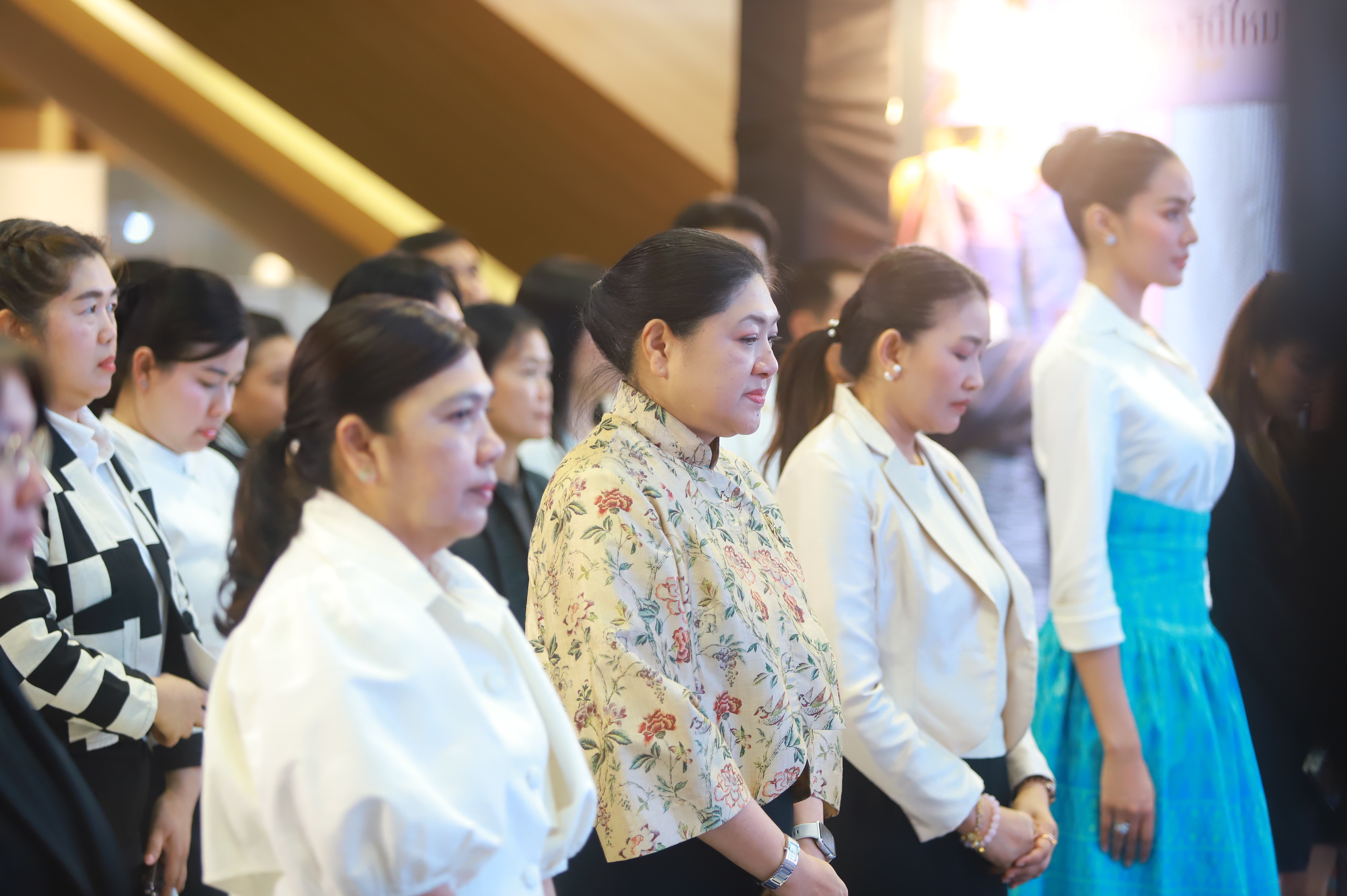 title - ส.ป.ก. ร่วมพิธีเปิดงานหม่อนไหมสัญจร ณ กรุงเทพมหานครและจังหวัดนนทบุรี ครั้งที่ 1 ชูนโยบาย ตลาดนำการผลิต เพิ่มช่องทางจำหน่าย สร้างรายได้เกษตรกร